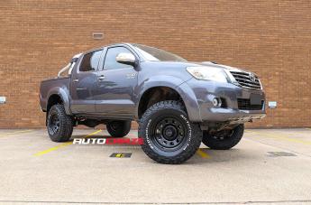 TOYOTA HILUX N70 4WD TERRA SATIN BLACK